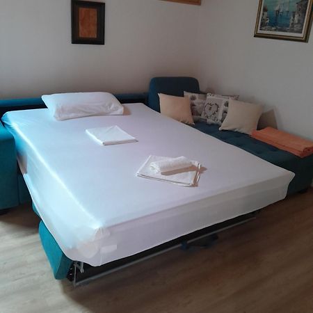 Holiday Homes Mirjana มอชเชนิชกา ดรากา ภายนอก รูปภาพ