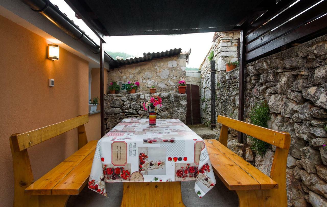 Holiday Homes Mirjana มอชเชนิชกา ดรากา ภายนอก รูปภาพ